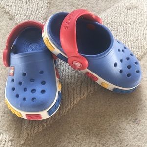 New Crocs size 4 c 5. Little kids